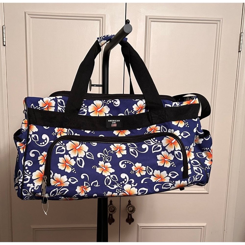 NWOT American Uni Duffle Bag